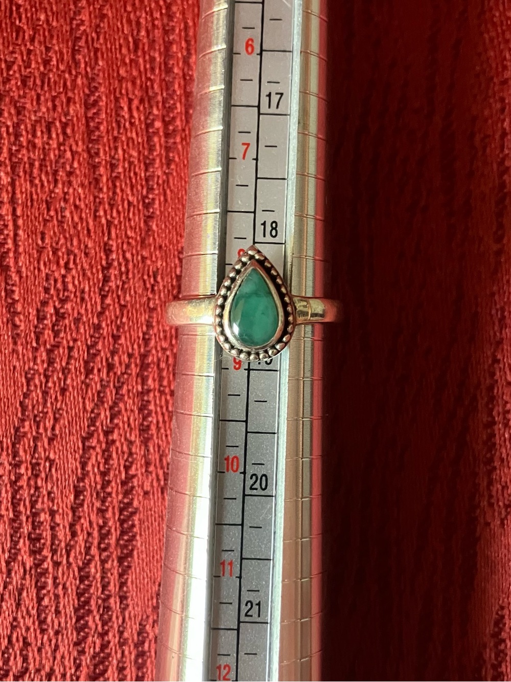 .925 Sterling Teardrop Emerald Stone Ring